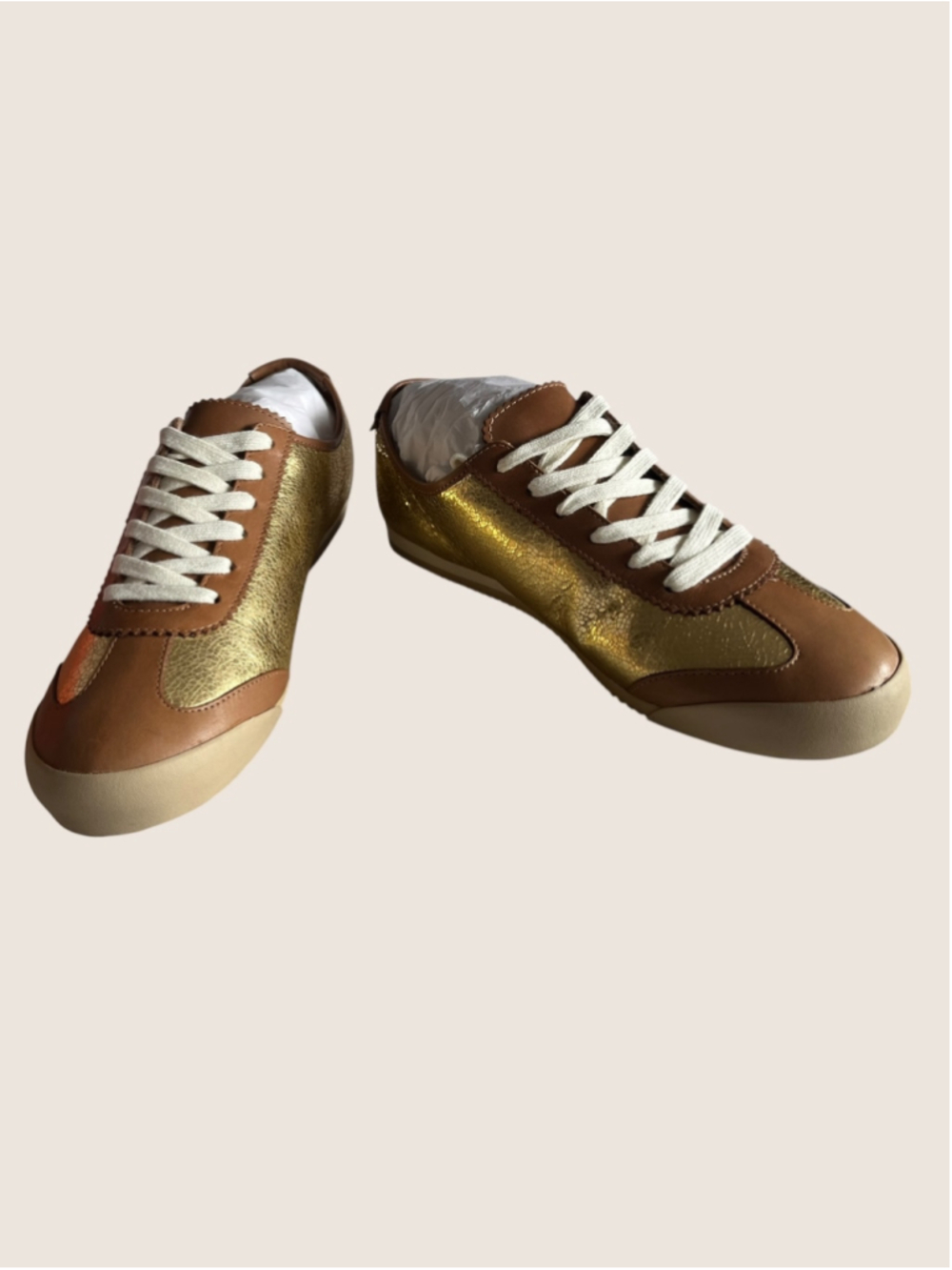 Women's Tory Burch GOLD Sneakers NWT LEATHER - Picture 3 of 9